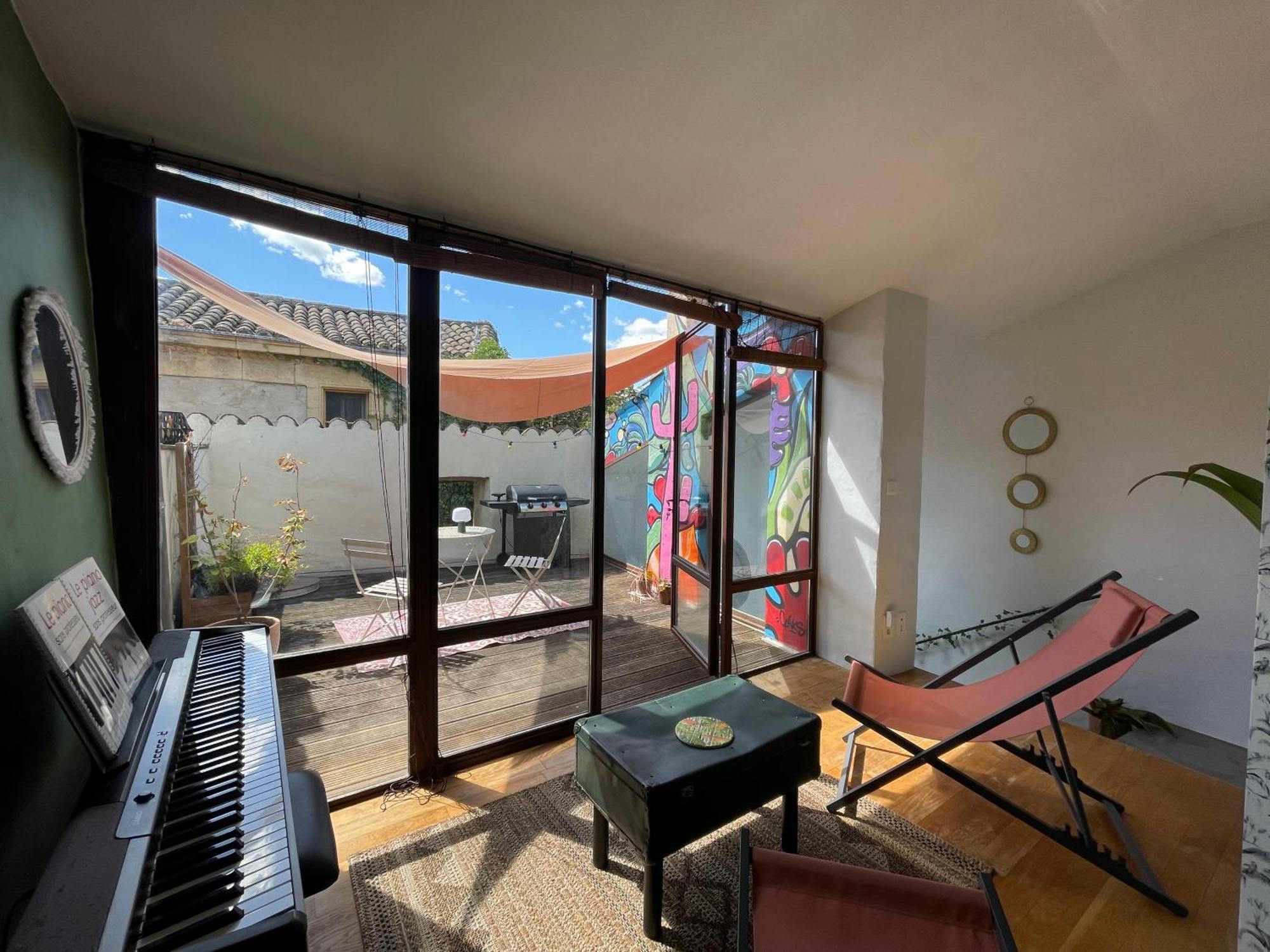 Charmante Maison De Village Collias 外观 照片